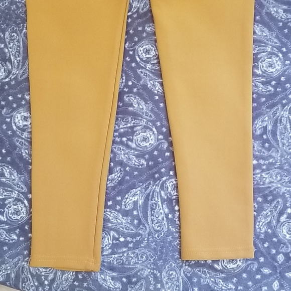 Pants - Picture 5 of 5